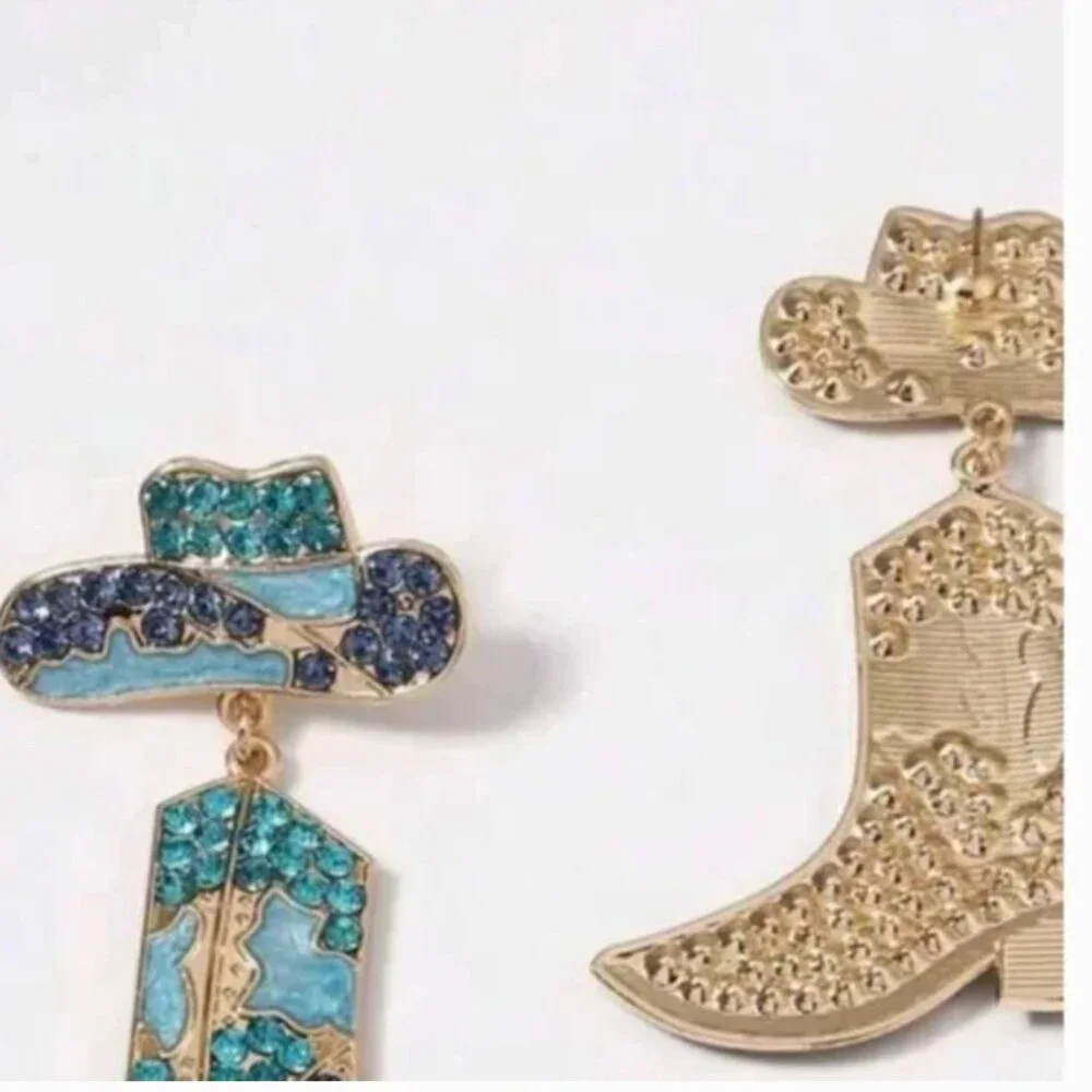 ⭐️❤️ FREE Rhinestone Cowboy Boots Nashville Party Hipster Rock Country Earrings